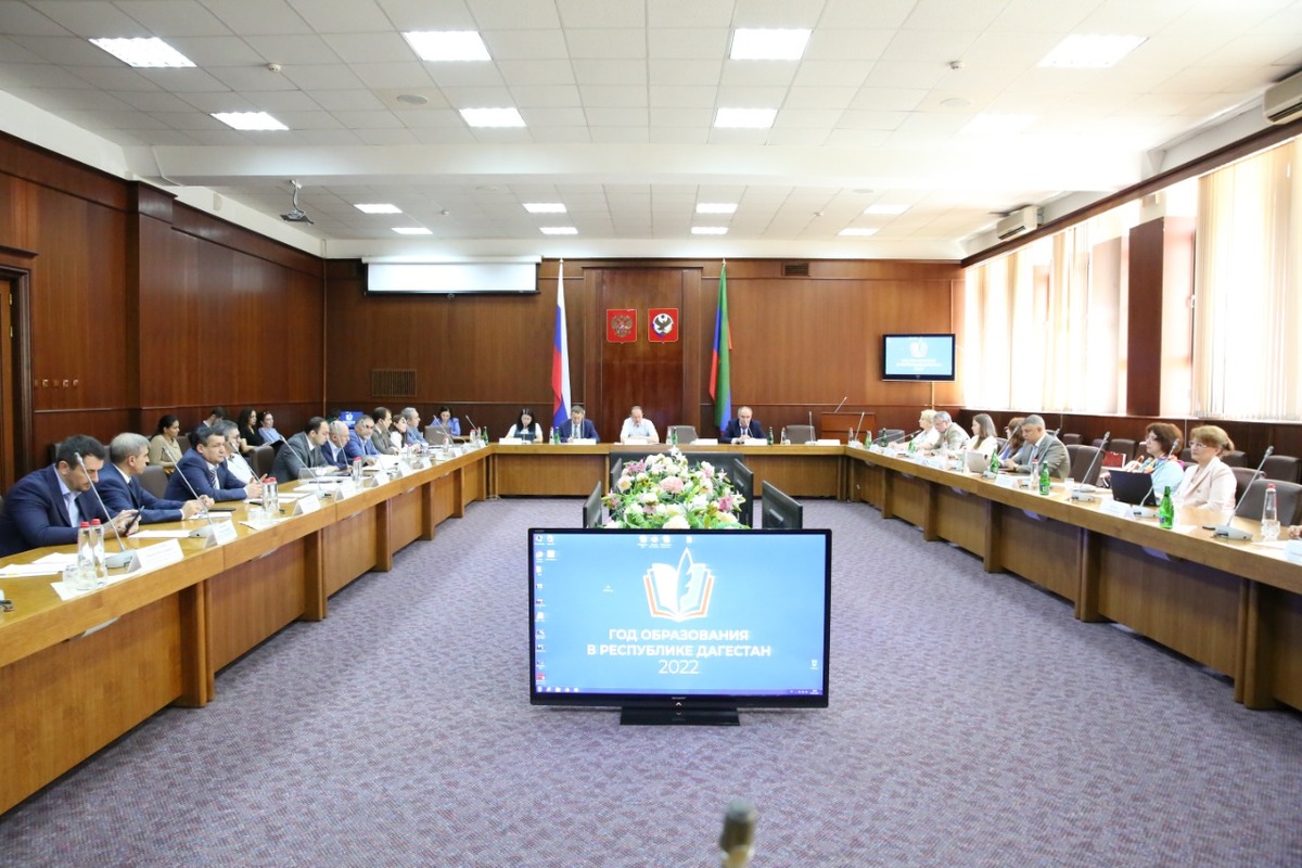 Совещание вузов-учредителей Ассоциации Национальной платформа Открытого образования (НПОО) с вузами Дагестана 
