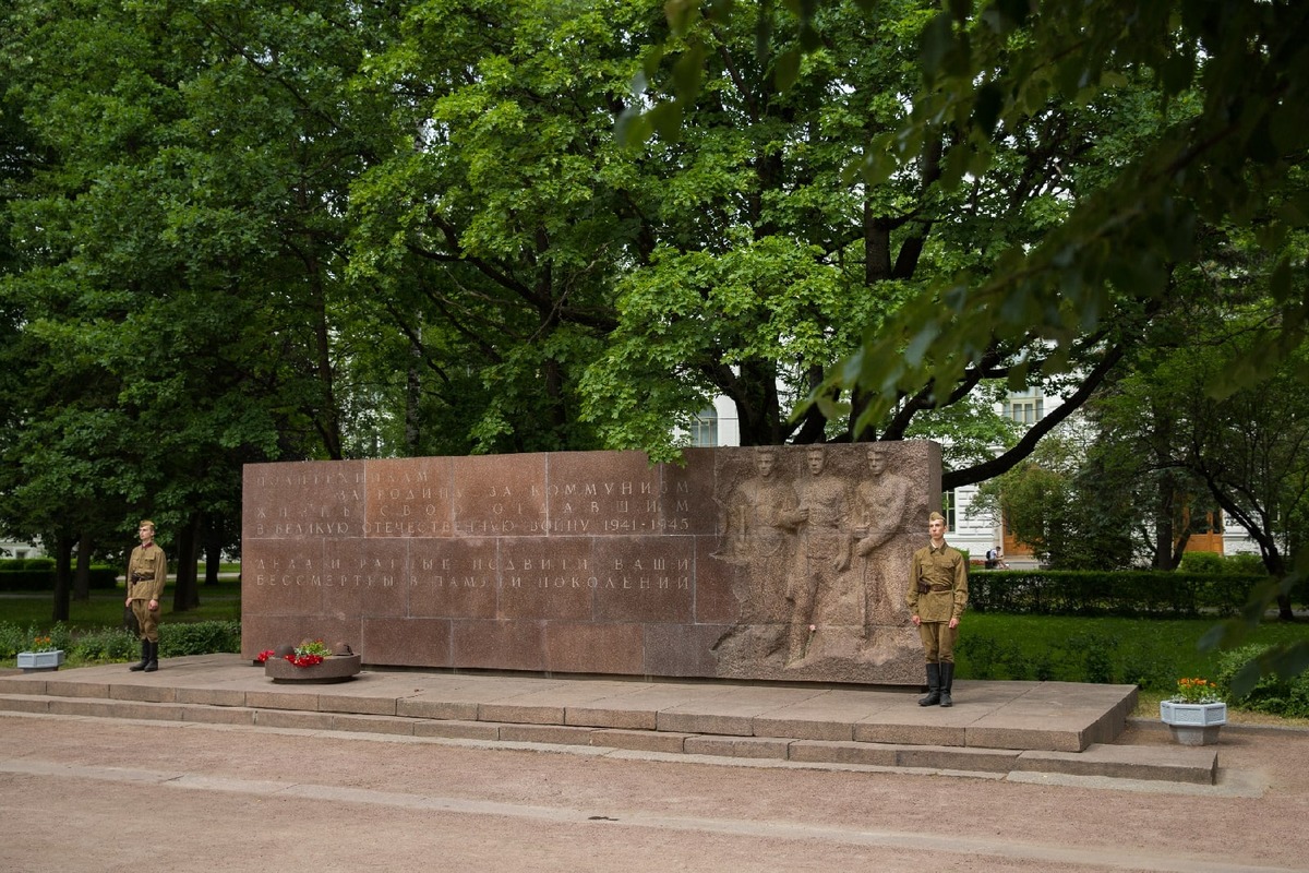 В Политехе проходит акция «День памяти и скорби»