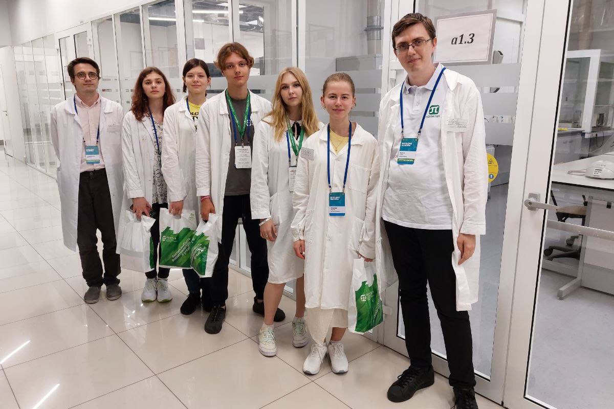 Пятеро талантливых старшеклассников из разных городов России вместе с преподавателями Политеха попробуют решить одну из самых актуальных проблем современной биоинженерии
