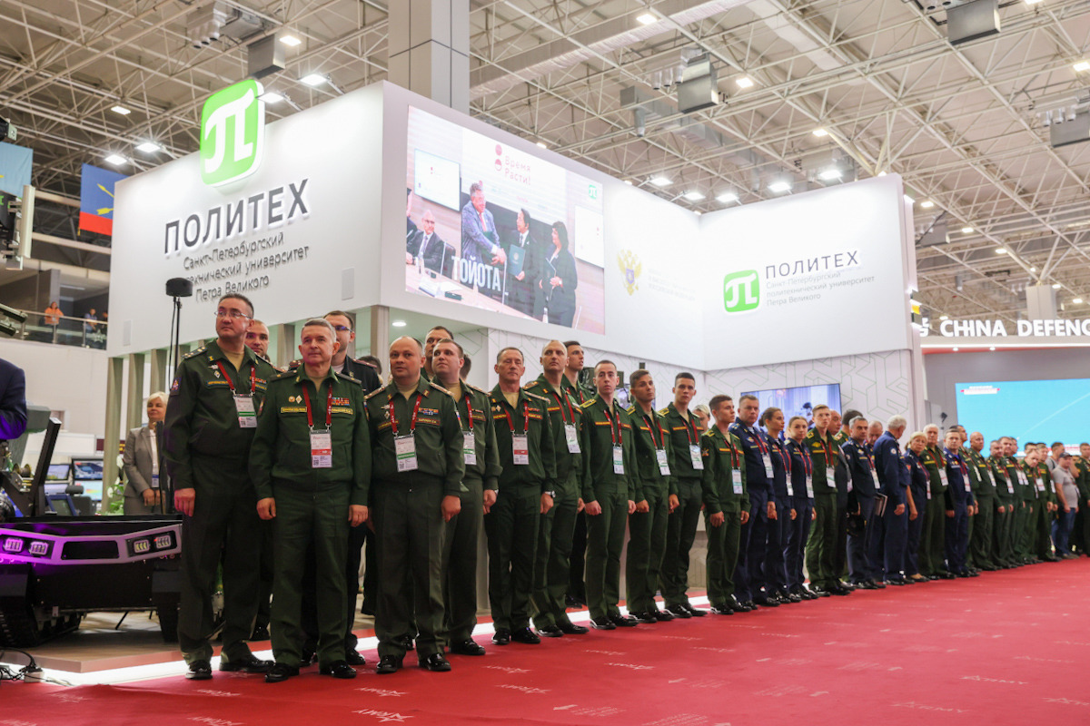 Политех участвует в Международном военно-техническом форуме «Армия-2022» 