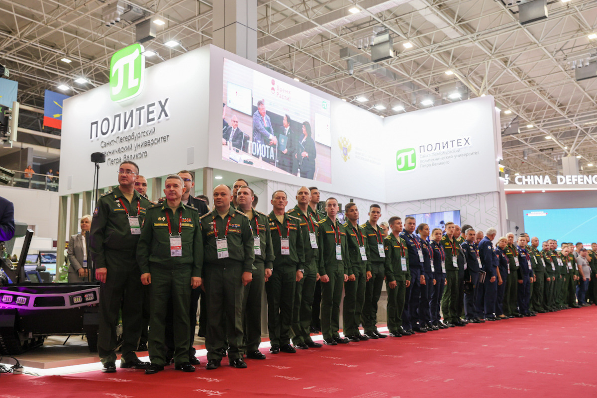 Политех участвует в Международном военно-техническом форуме «Армия-2022» Политех участвует в Международном военно-техническом форуме «Армия-2022»