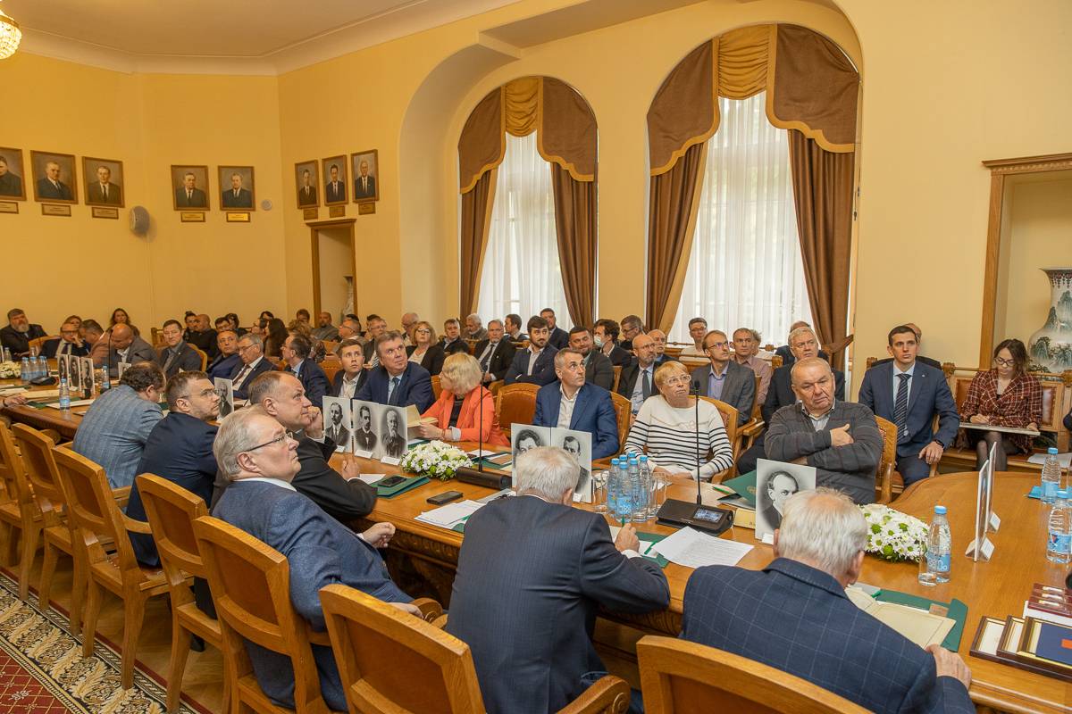В атмосфере особой торжественности прошло 26 сентября 2022 года юбилейное заседание Ученого совета СПбПУ В атмосфере особой торжественности прошло 26 сентября 2022 года юбилейное заседание Ученого совета СПбПУ