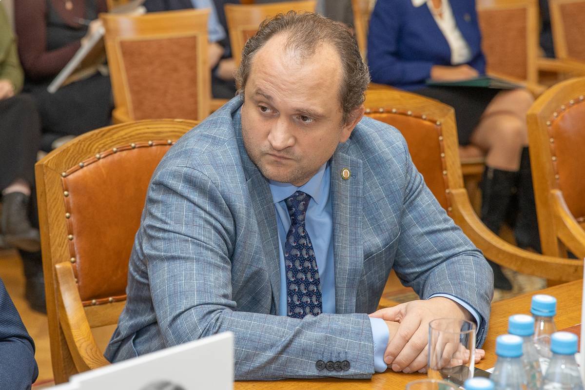 Об итогах приема в аспирантуру в текущем году и плане защит диссертационных советов рассказал проректор по научно-организационной деятельности Юрий Клочков Об итогах приема в аспирантуру в текущем году и плане защит диссертационных советов рассказал проректор по научно-организационной деятельности Юрий Клочков
