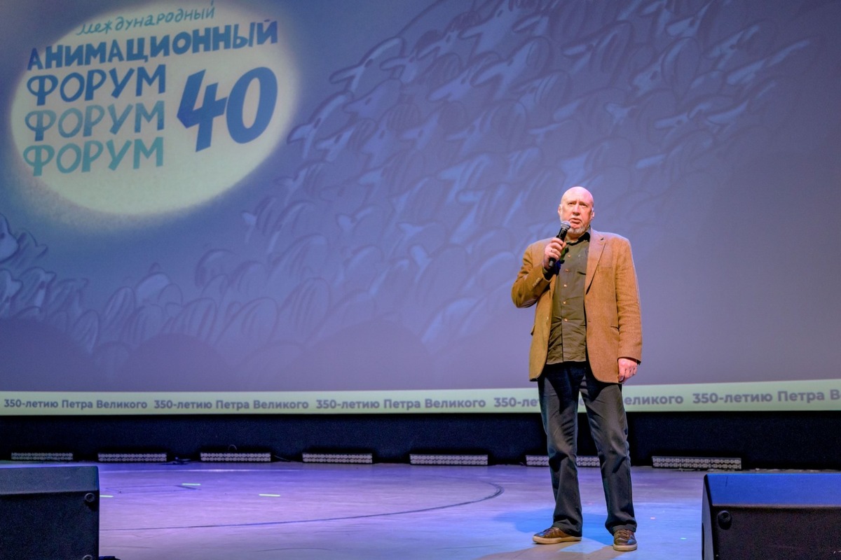 Доцент ВШДиА Андрей Зубов 