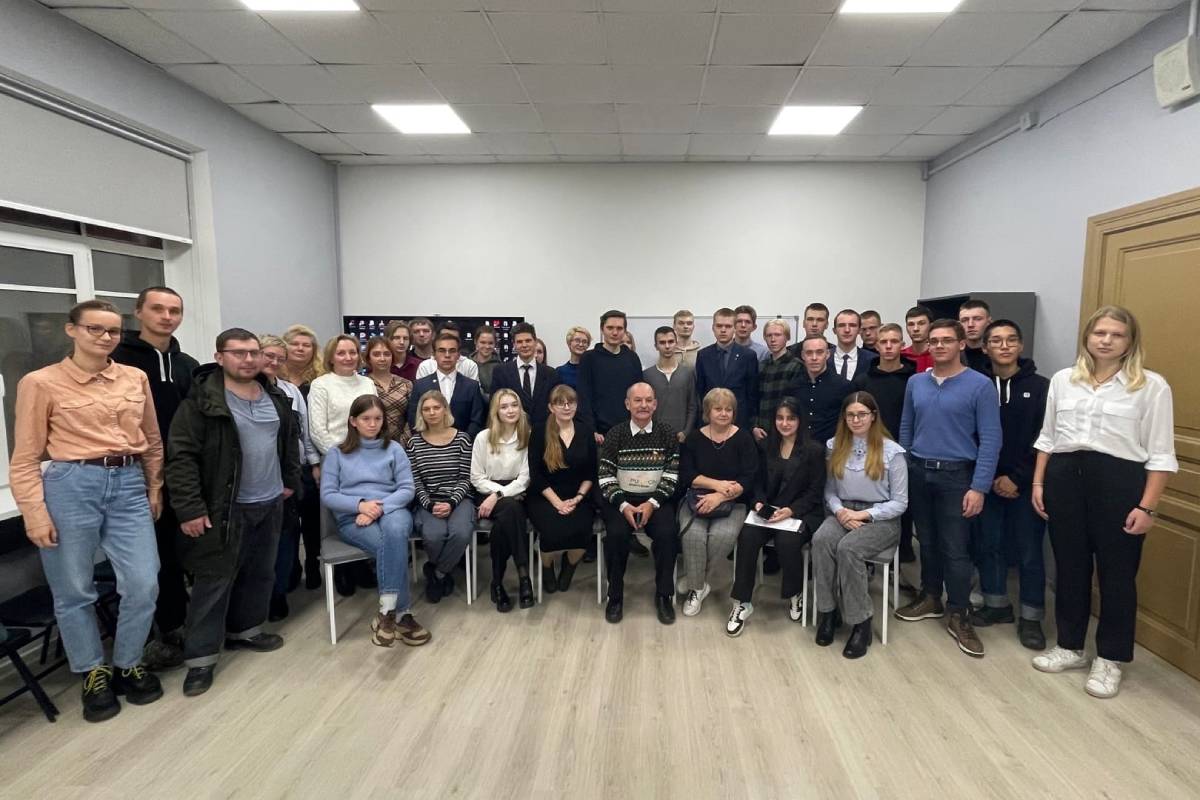 Участники круглого стола 