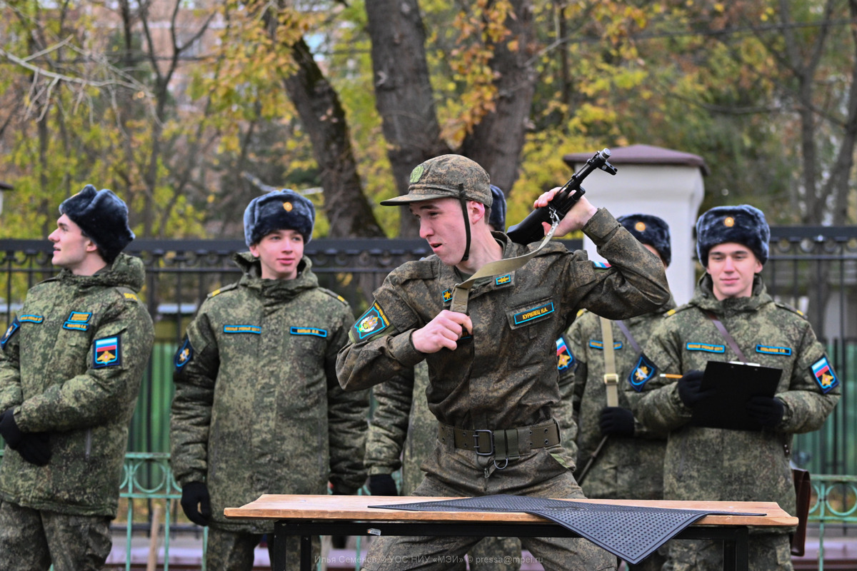 Соревнования проводились в восьми дисциплинах 
