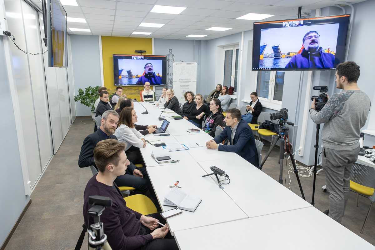 В осеннем этапе Международного политехнического акселератора принимают участие команды, которые успешно прошли весеннюю часть программы 