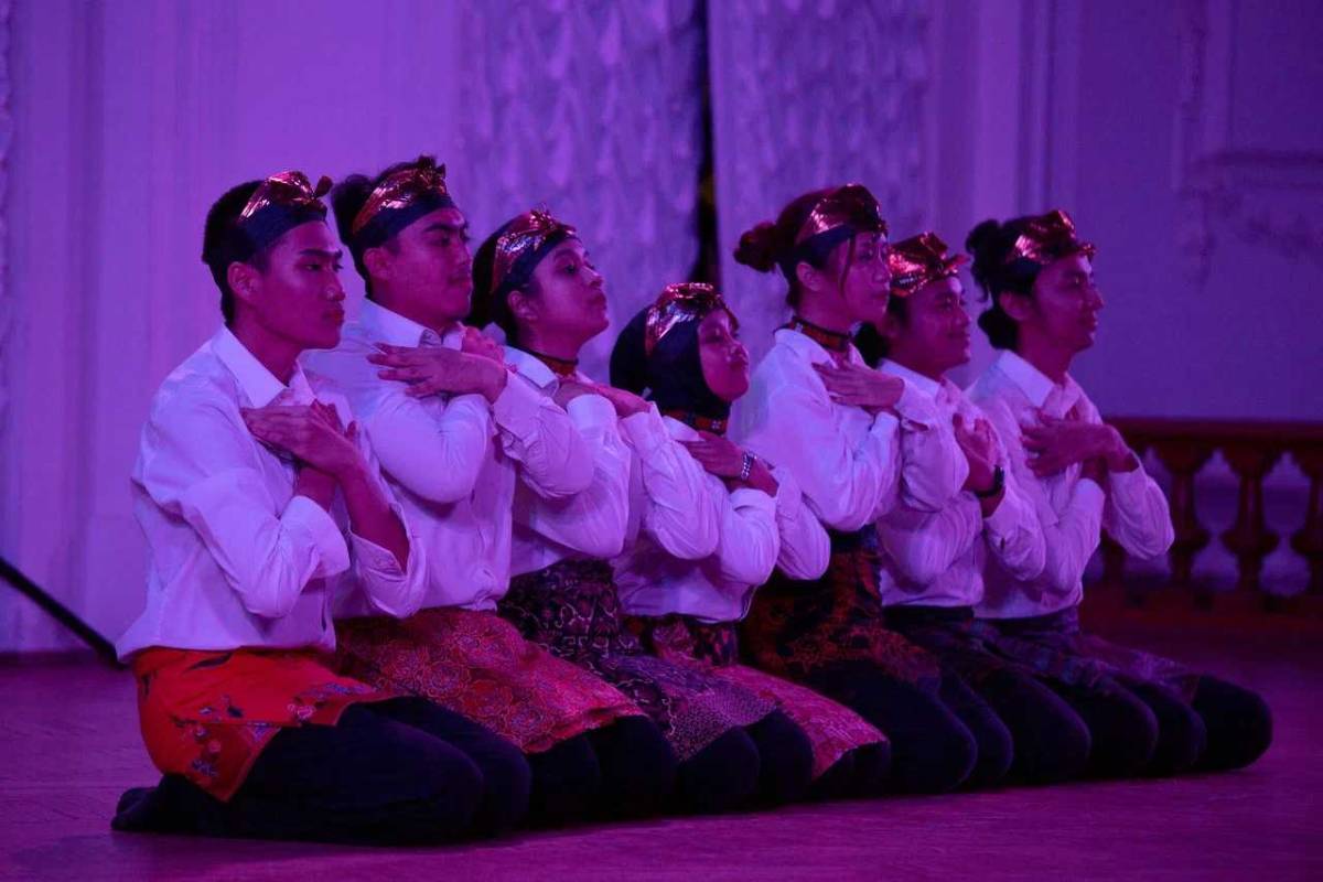 Национальный танец Индонезии исполнили студенты Политеха 