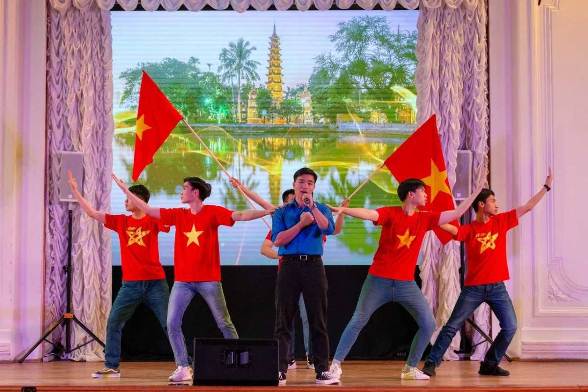Коллектив студентов Политеха представили культуру Вьетнама 