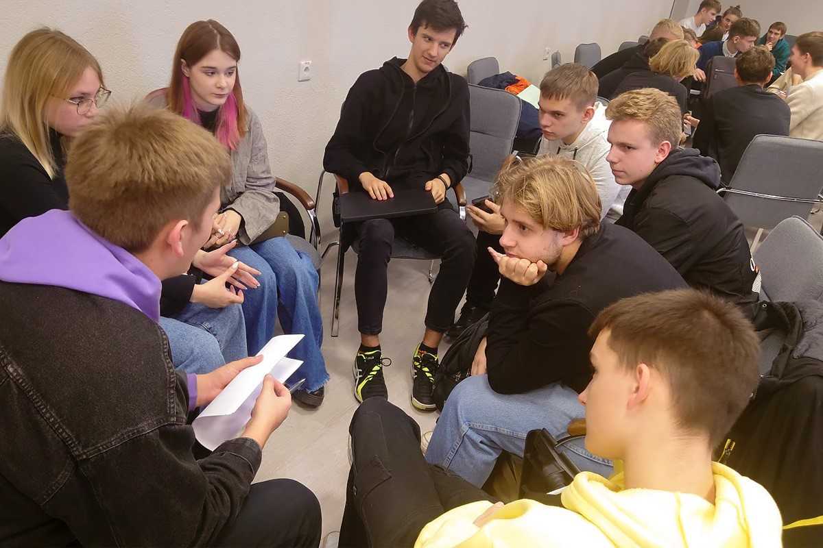 В работе акселератора, организованного СПбПУ и БРУ, приняли участие более 60 студентов В работе акселератора, организованного СПбПУ и БРУ, приняли участие более 60 студентов