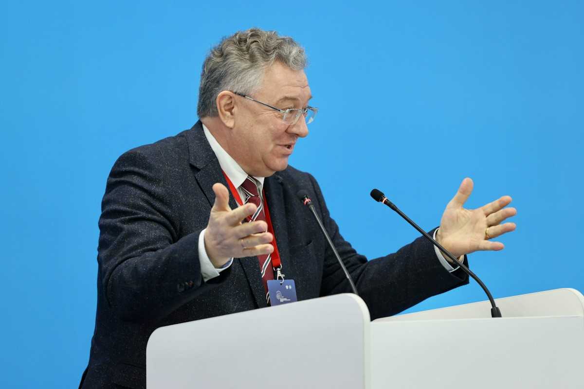 Андрей Рудской на пленарном заседании Татарстанского машиностроительного форума