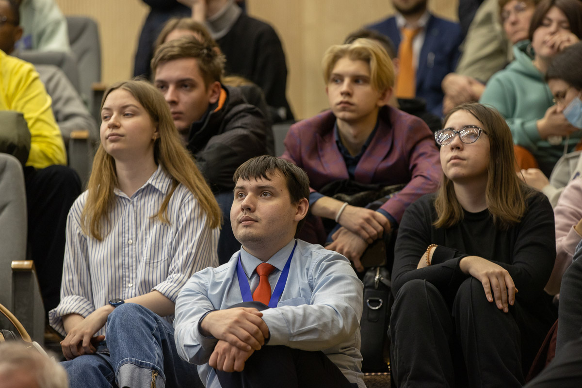 Студентам было интересно услышать мнение президента НИЦ «Курчатовский институт» о проблемах современности 