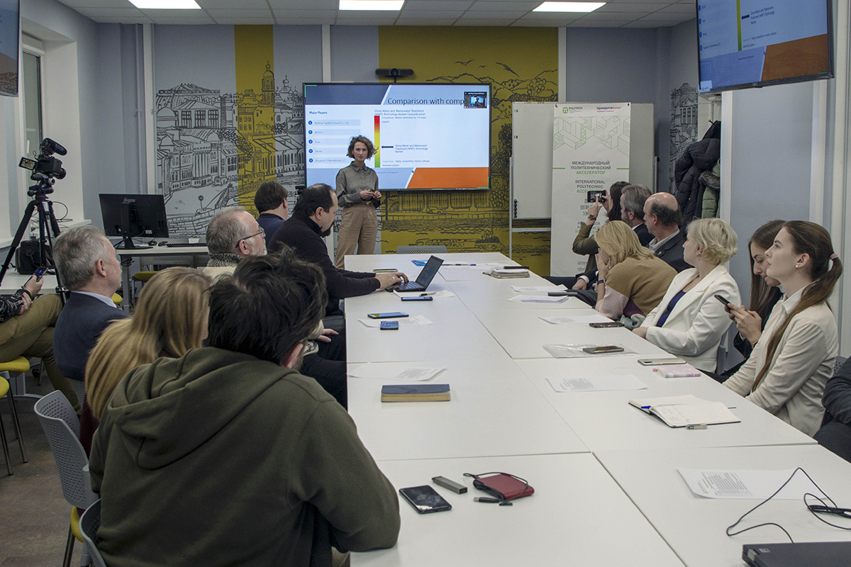 Участники Международного политехнического акселератора рассказали о возможностях выхода на китайский рынок 