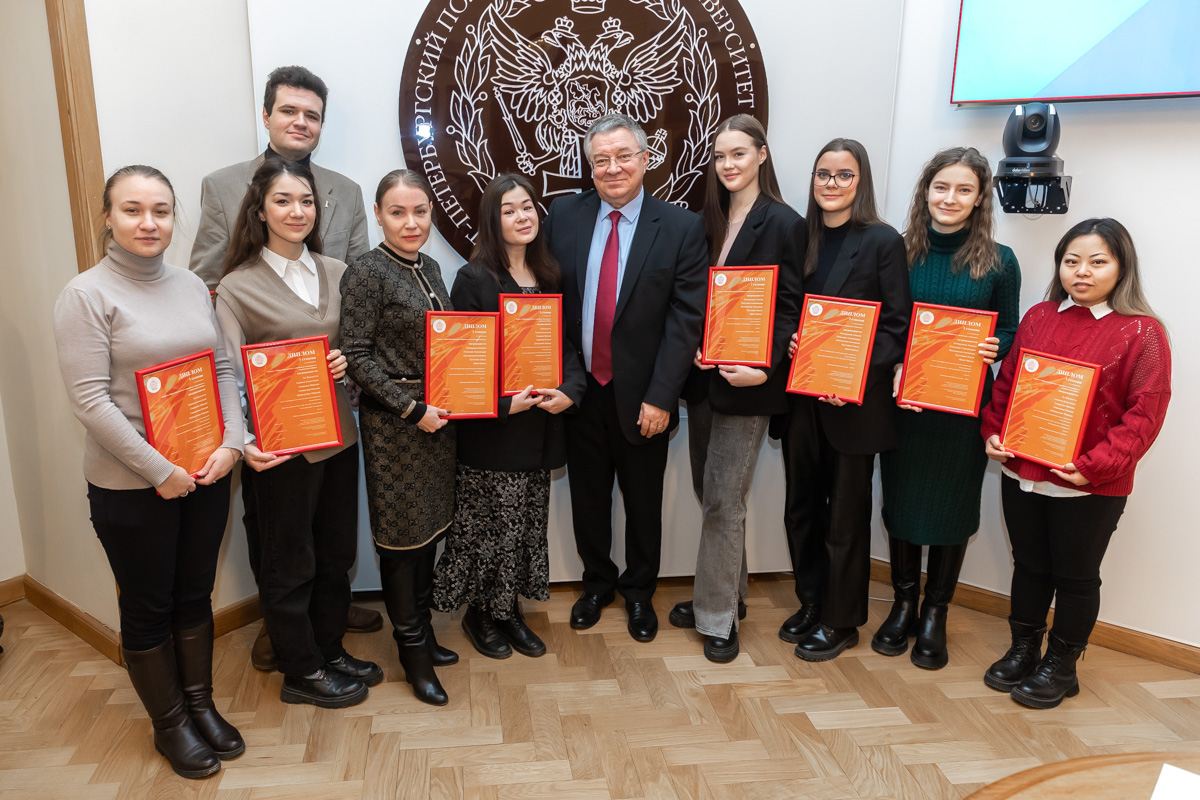 Студенты Гуманитарного института — победители Всероссийского конкурса «Хрустальный Апельсин» 