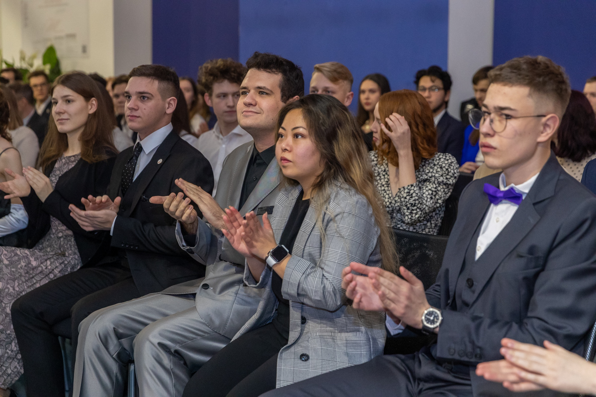 Победители в номинации «Волонтерский проект года» 