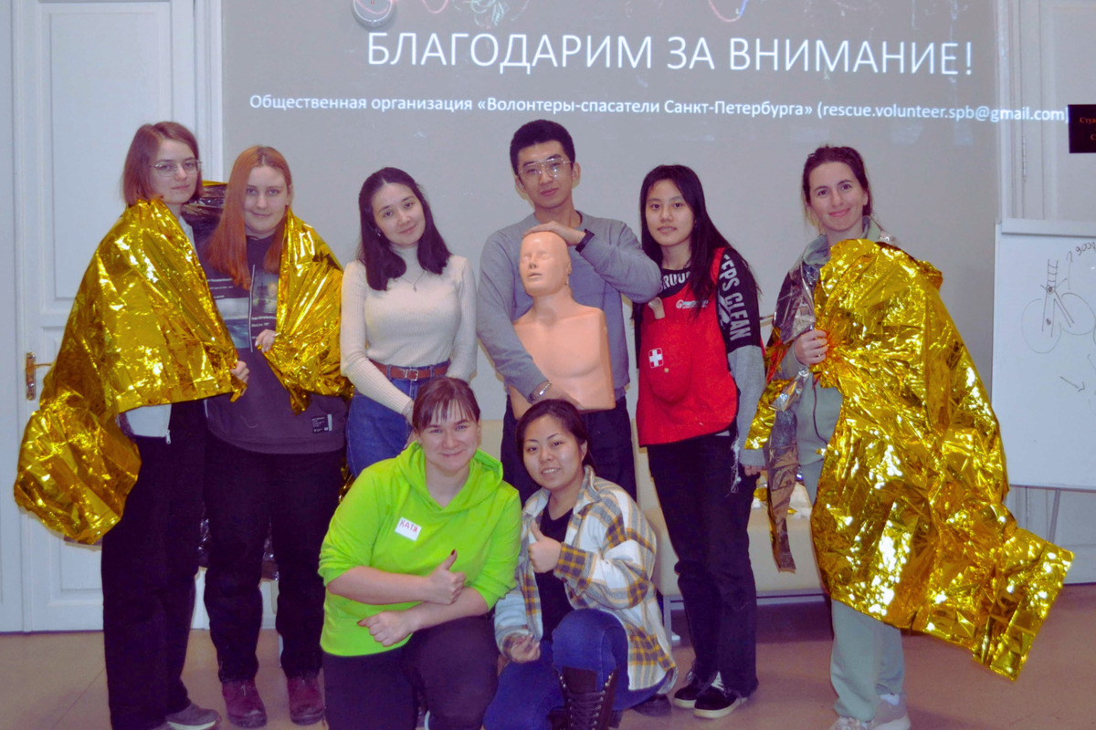 Иностранные студенты СПбПУ научились оказывать первую помощь 