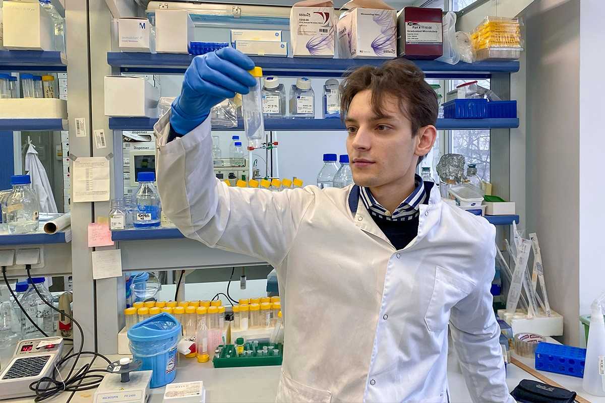 Иностранный аспирант СПбПУ Никита Зернов Иностранный аспирант СПбПУ Никита Зернов