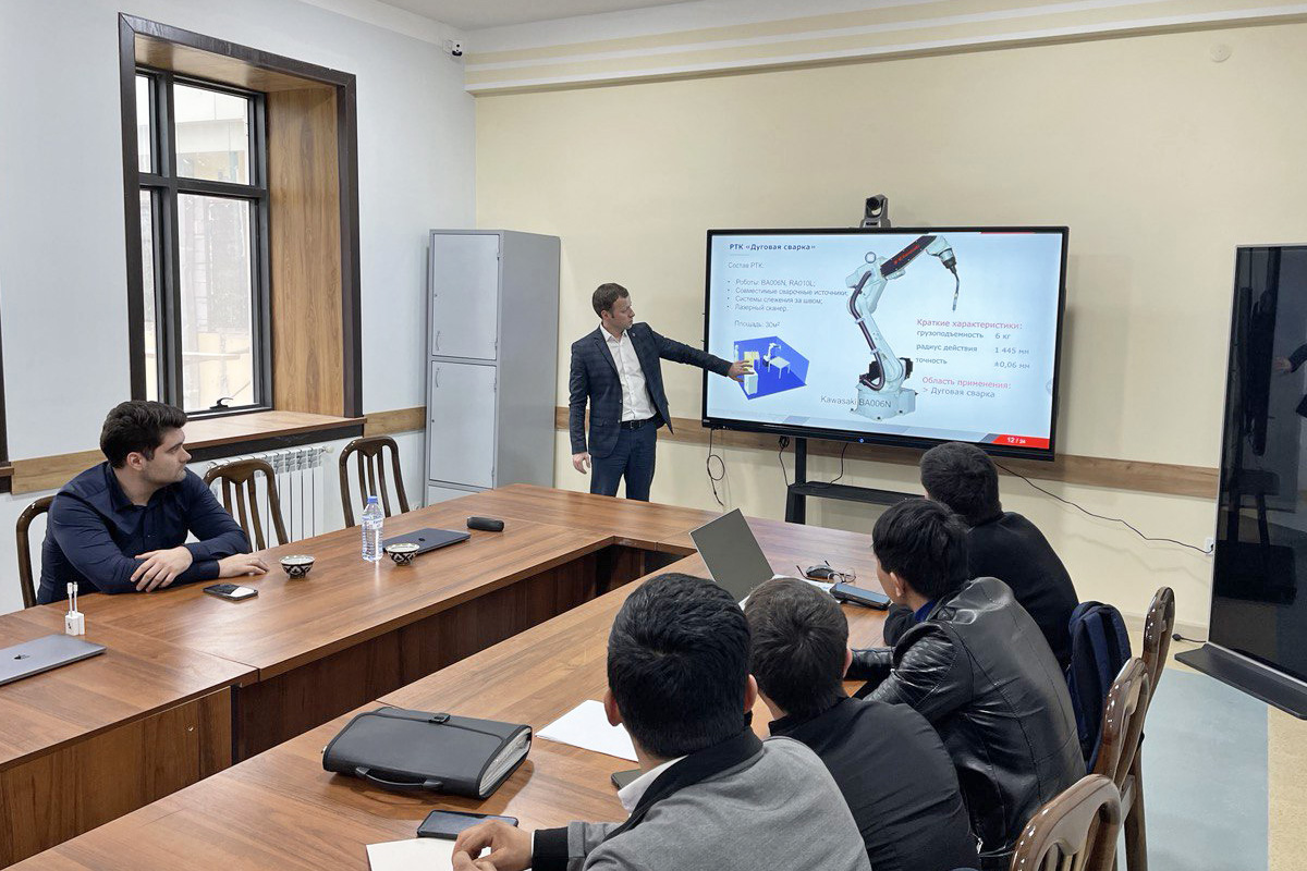 Делегация СПбПУ посетила Самаркандский государственный университет 