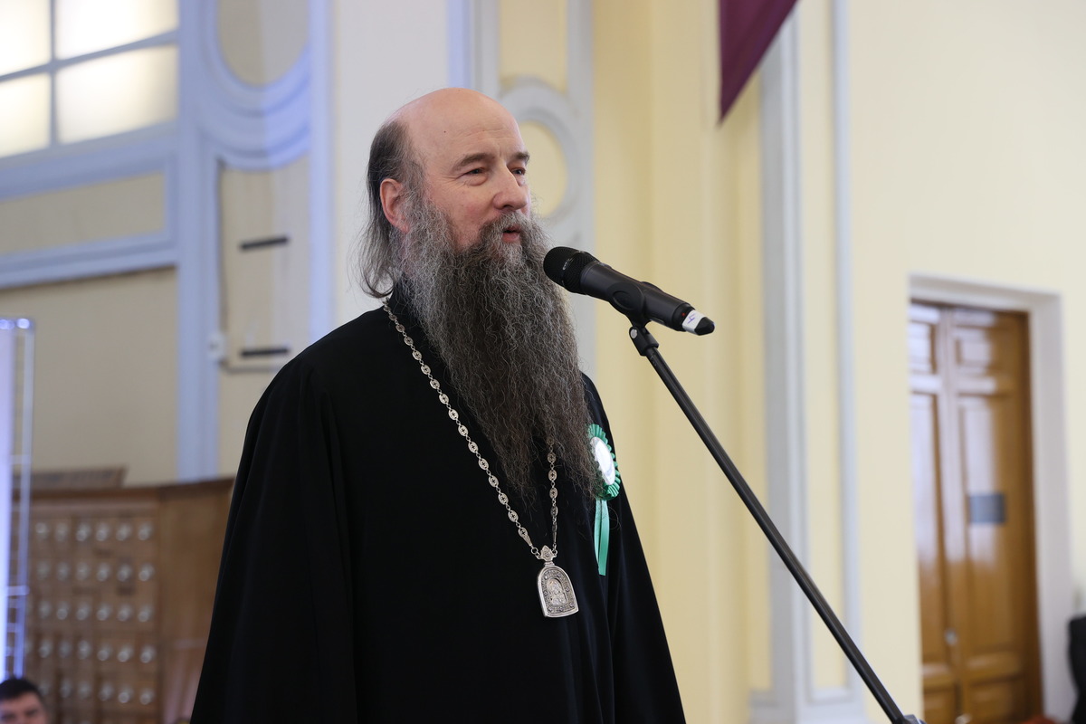 Ректор Московской духовной академии, викарий Патриарха Московского и всея Руси, епископ Звенигородский Кирилл Ректор Московской духовной академии, викарий Патриарха Московского и всея Руси, епископ Звенигородский Кирилл