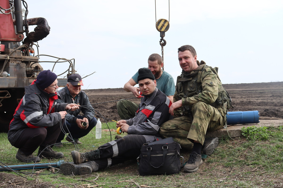 Ремонт глубинного водяного насоса 