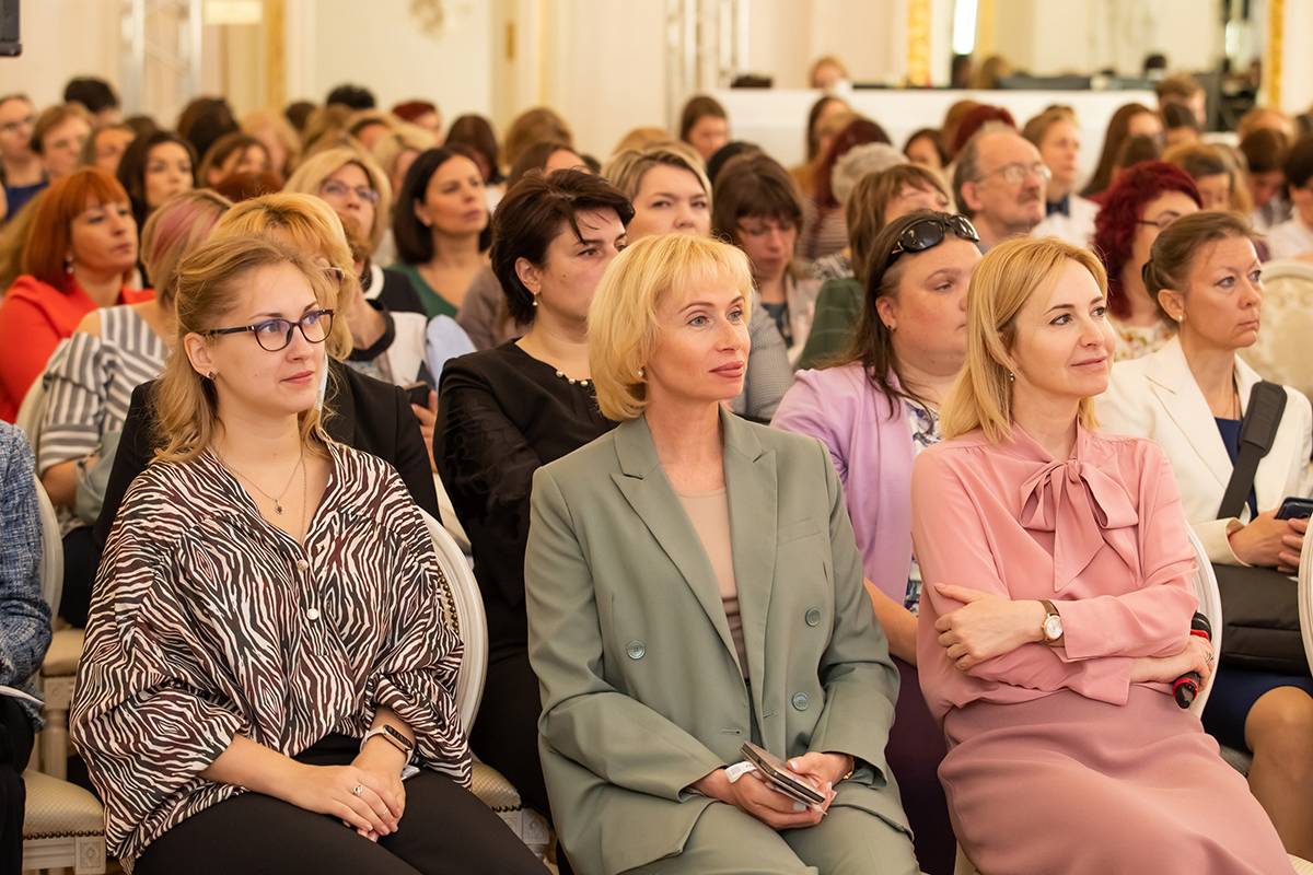 Специалисты Центра по работе с абитуриентами СПбПУ приняли участие в конференции «Сопровождение профессионального самоопределения: эффективные практики работы с одаренными детьми» Специалисты Центра по работе с абитуриентами СПбПУ приняли участие в конференции «Сопровождение профессионального самоопределения: эффективные практики работы с одаренными детьми»