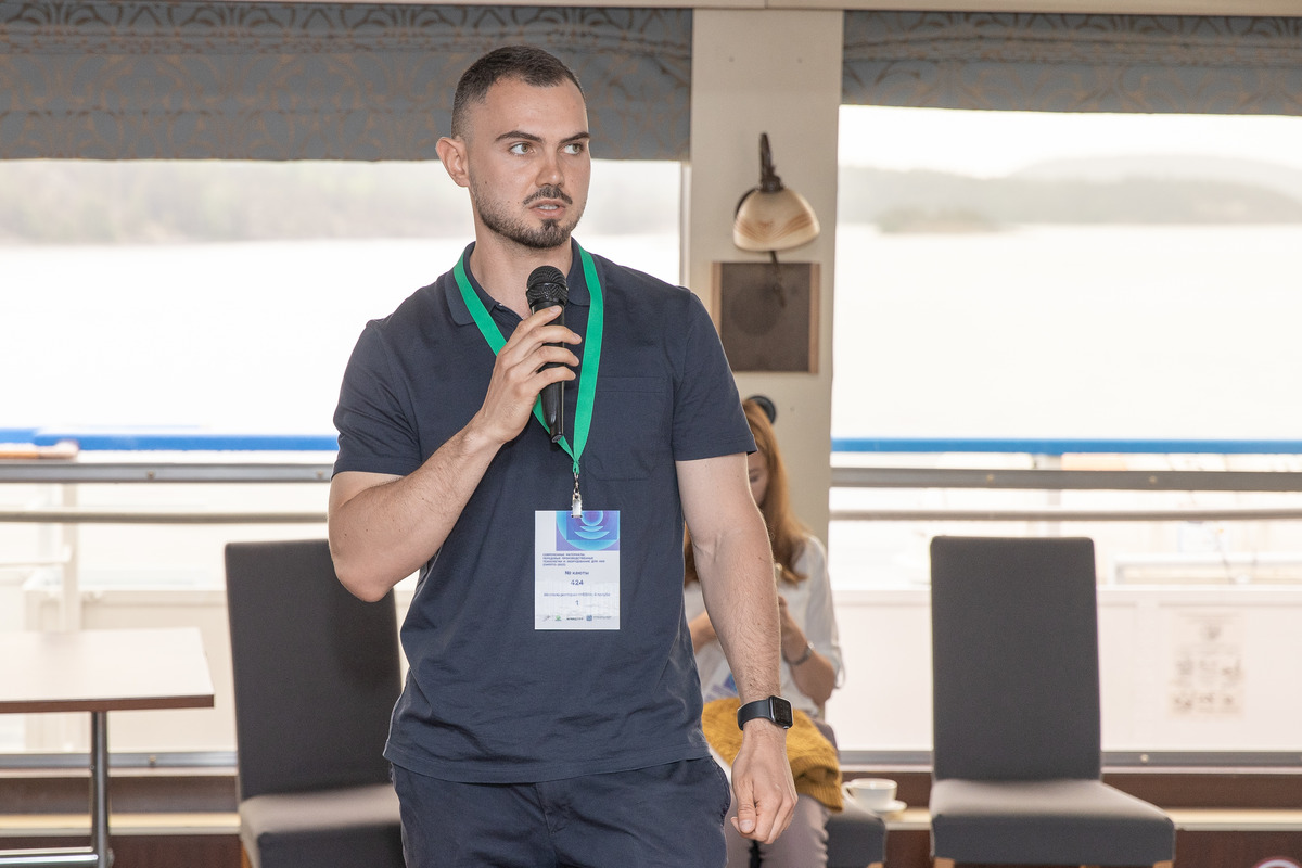 Игорь Полозов