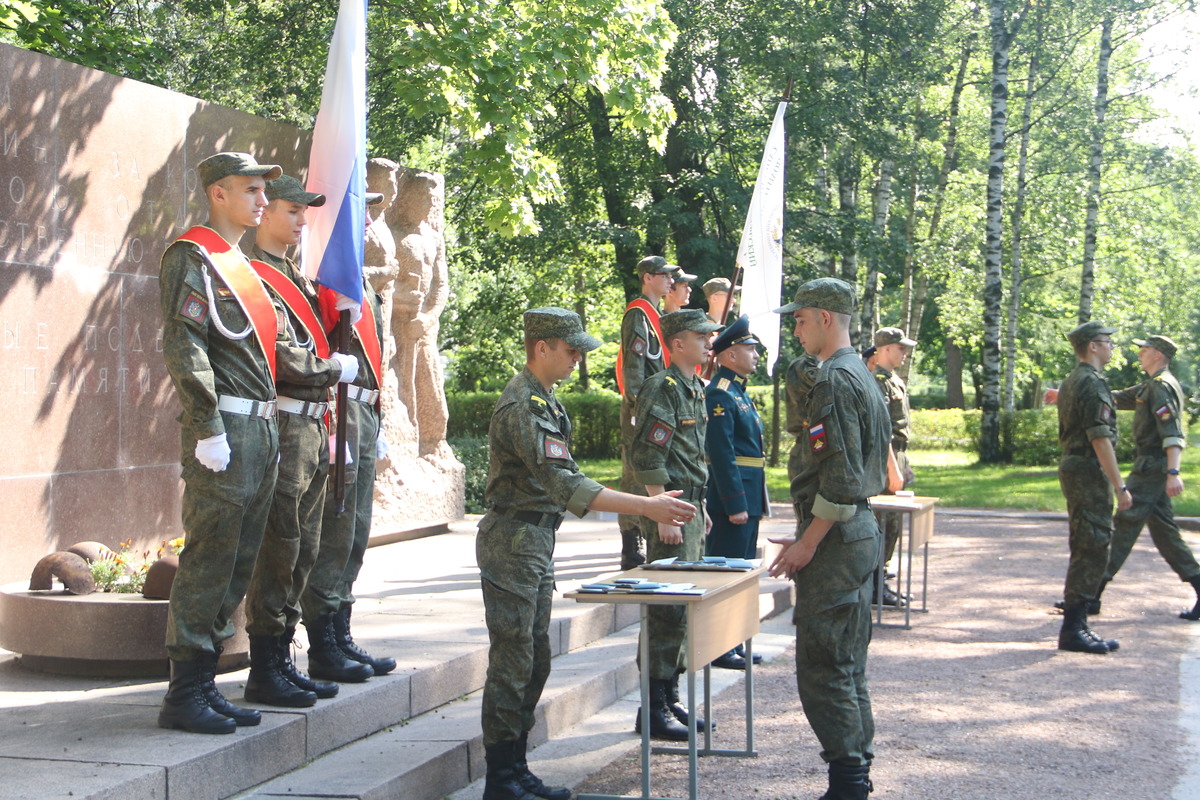 Учебные сборы завершились торжественным построением 