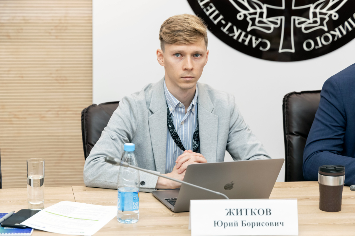 Юрий Житков рассказал о проектах в сфере железнодорожного транспорта Юрий Житков рассказал о проектах в сфере железнодорожного транспорта