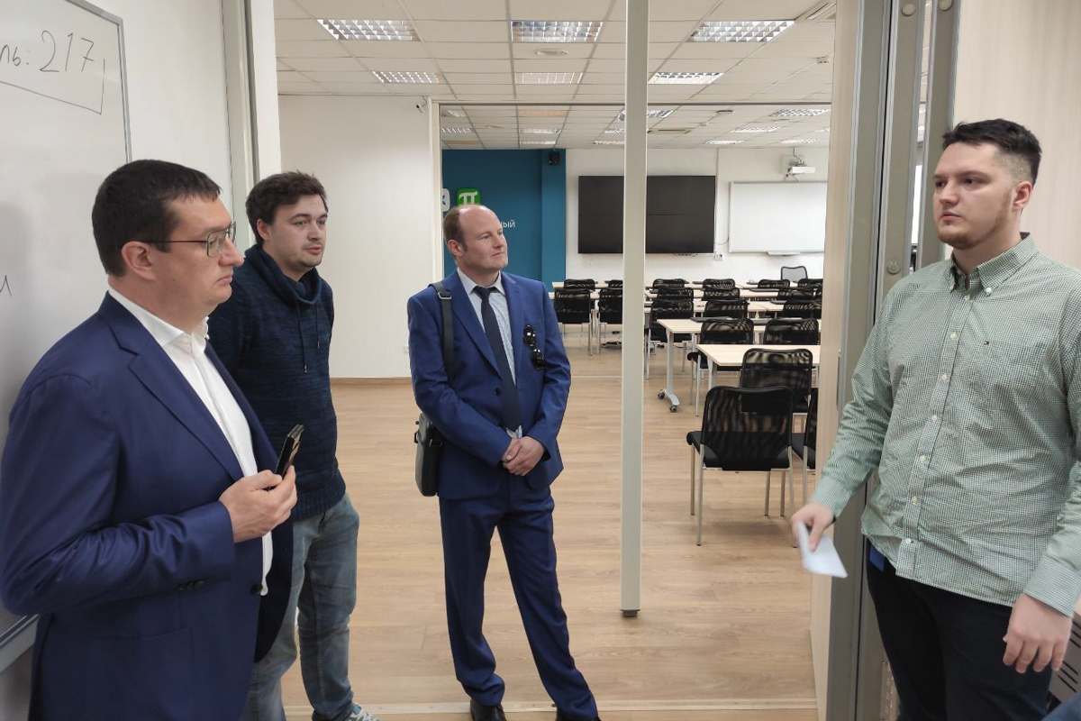 В образовательном центре VK В образовательном центре VK