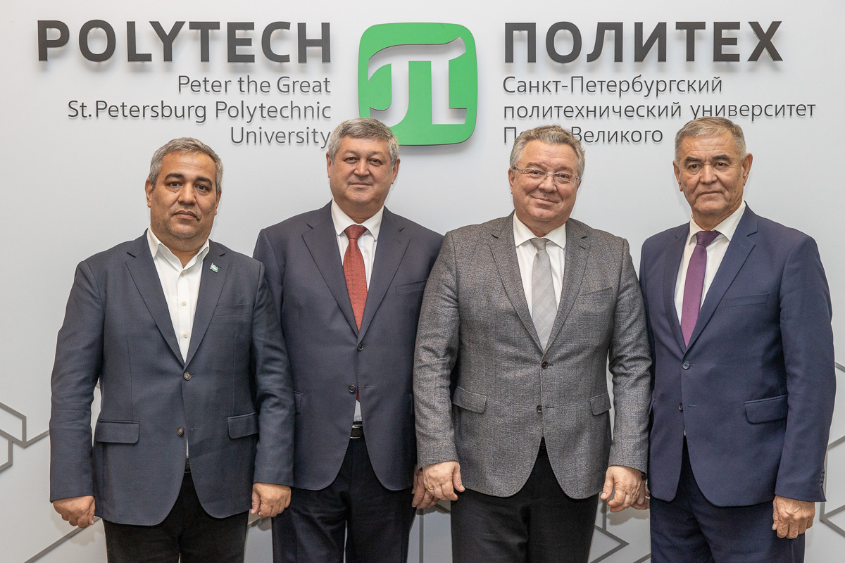 Политехнический университет принял представительную делегацию ведущих вузов Узбекистана Политехнический университет принял представительную делегацию ведущих вузов Узбекистана 