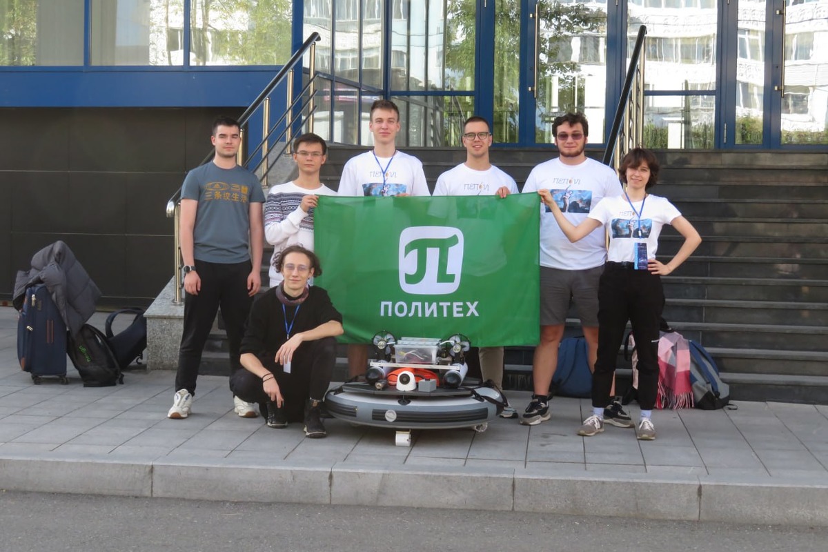 Студенты ИММиТ во Владивостоке 