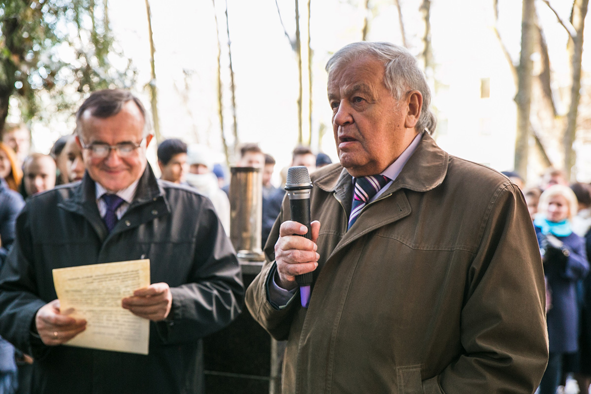 Выпускники Политеха Павел Горбунов и Анатолий Вещунов