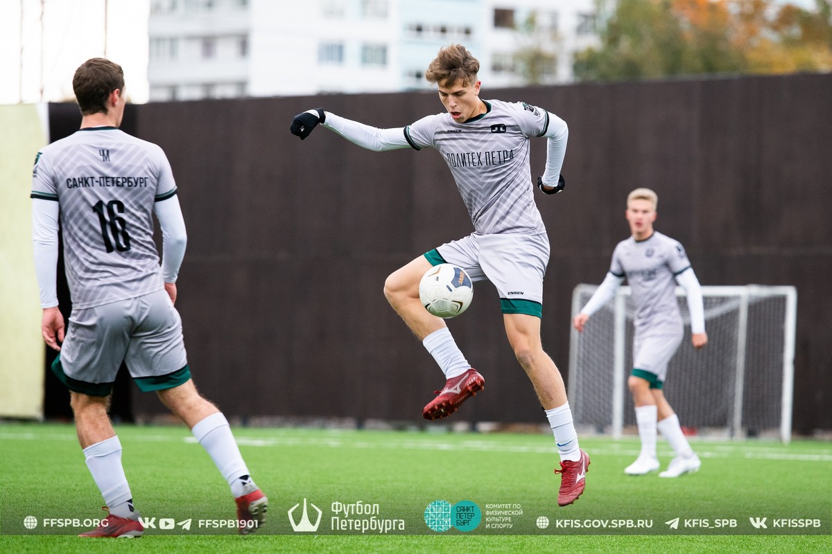 В финале сборная СПбПУ обыграла Горный университет