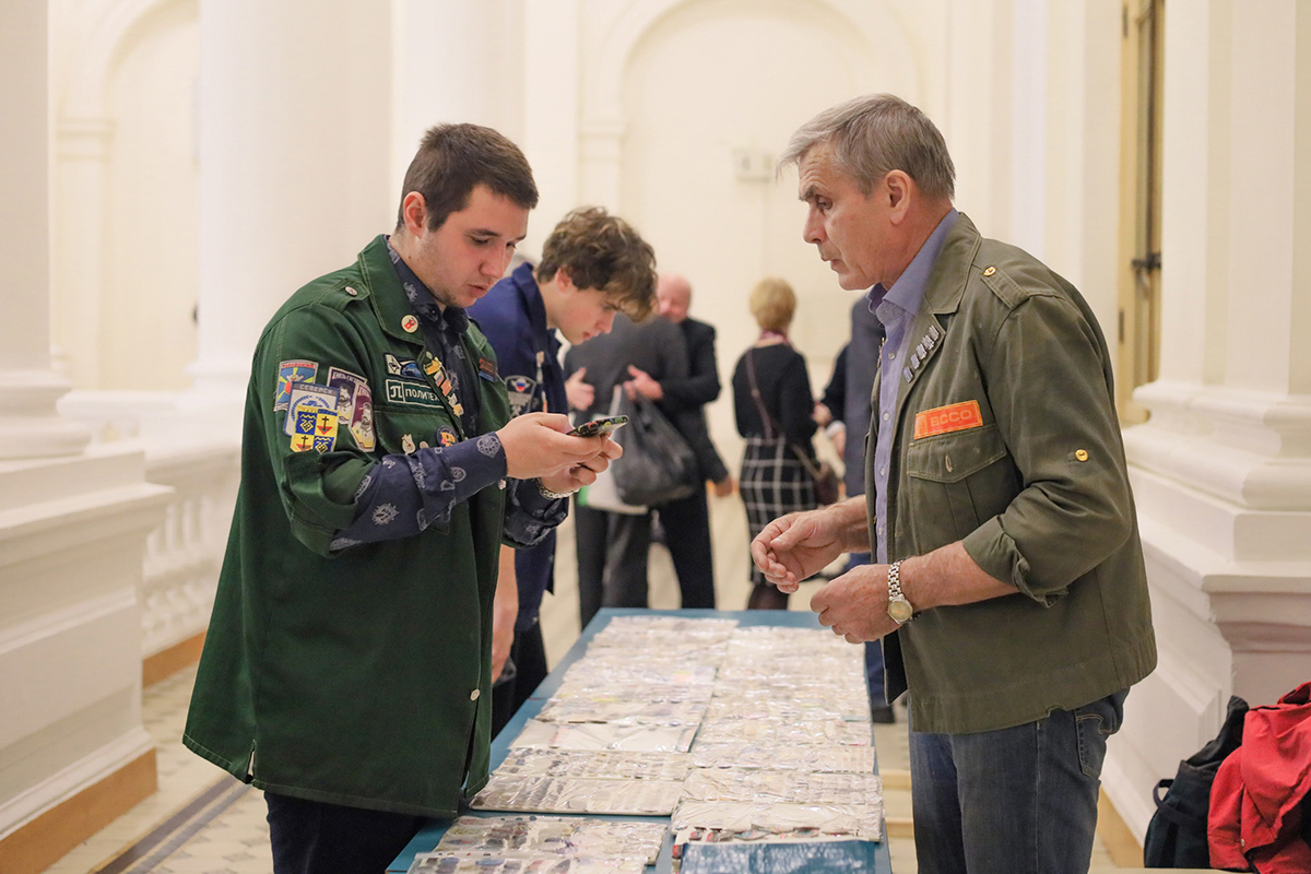 В НИКе экспонируются исторические объекты студенческих отрядов 