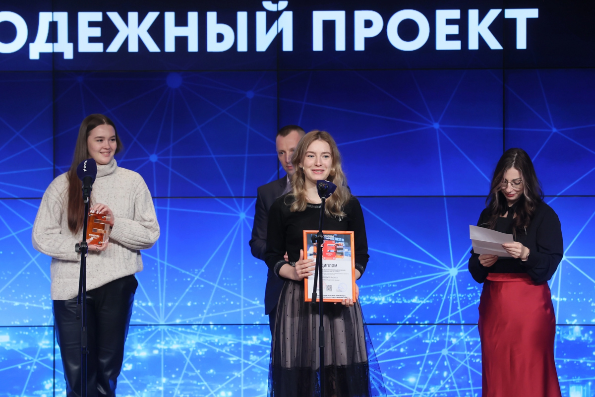 «Инженеры смыслов» состязались с крупнейшими проектами страны «Инженеры смыслов» состязались с крупнейшими проектами страны