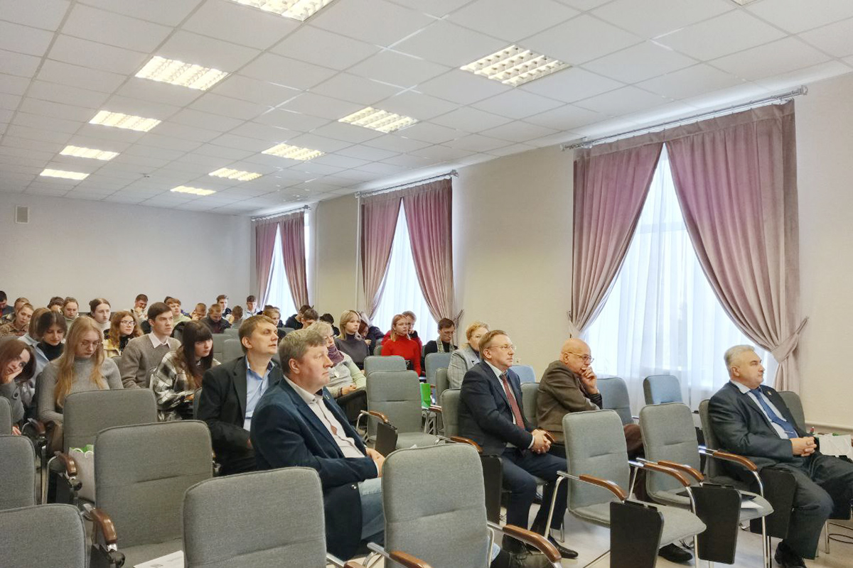 Участники научно-практической конференции «Экологическая неделя БРУ – СПбПУ» 