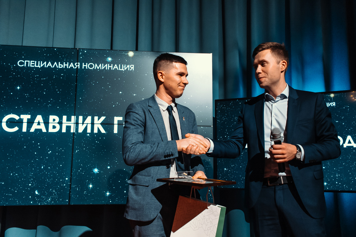 Друзьями и наставниками были провозглашены сотрудники и подразделения Политеха Друзьями и наставниками были провозглашены сотрудники и подразделения Политеха