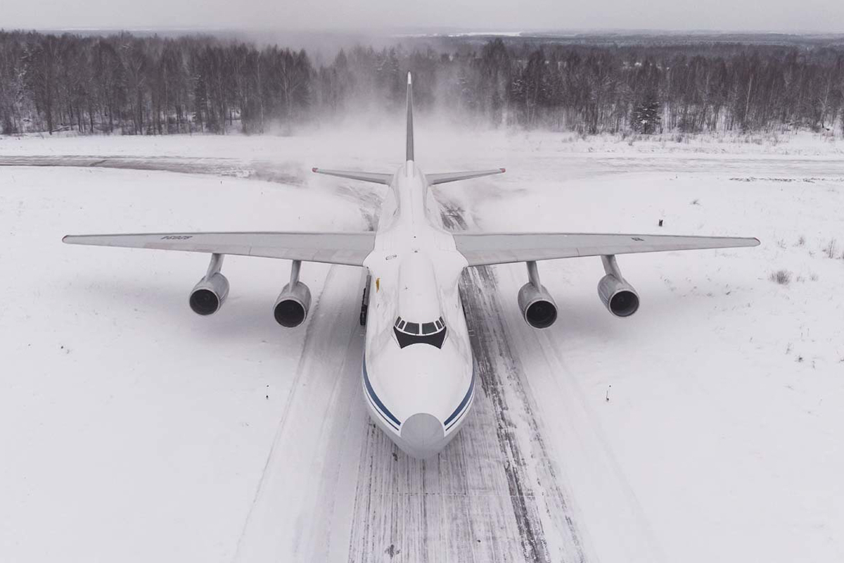 Тяжёлый транспортный самолёт «Ан-124» («Руслан»). Фото Минобороны РФ Тяжёлый транспортный самолёт «Ан-124» («Руслан»). Фото Минобороны РФ