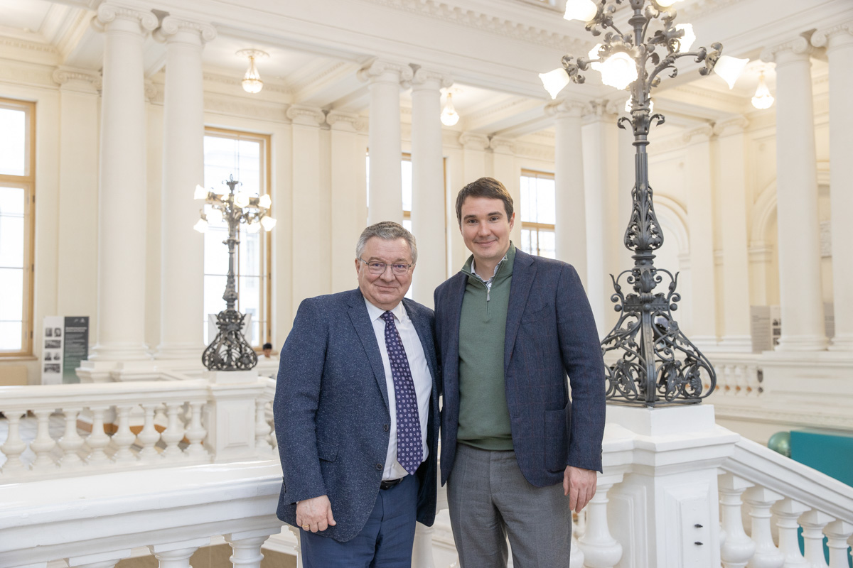 Ректор СПбПУ Андрей Рудской и заместитель министра науки и высшего образования Денис Секиринский 