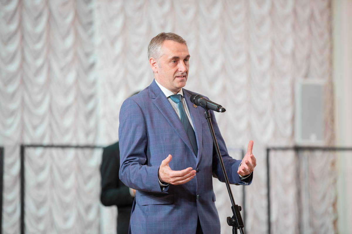 Виталий Сергеев Виталий Сергеев