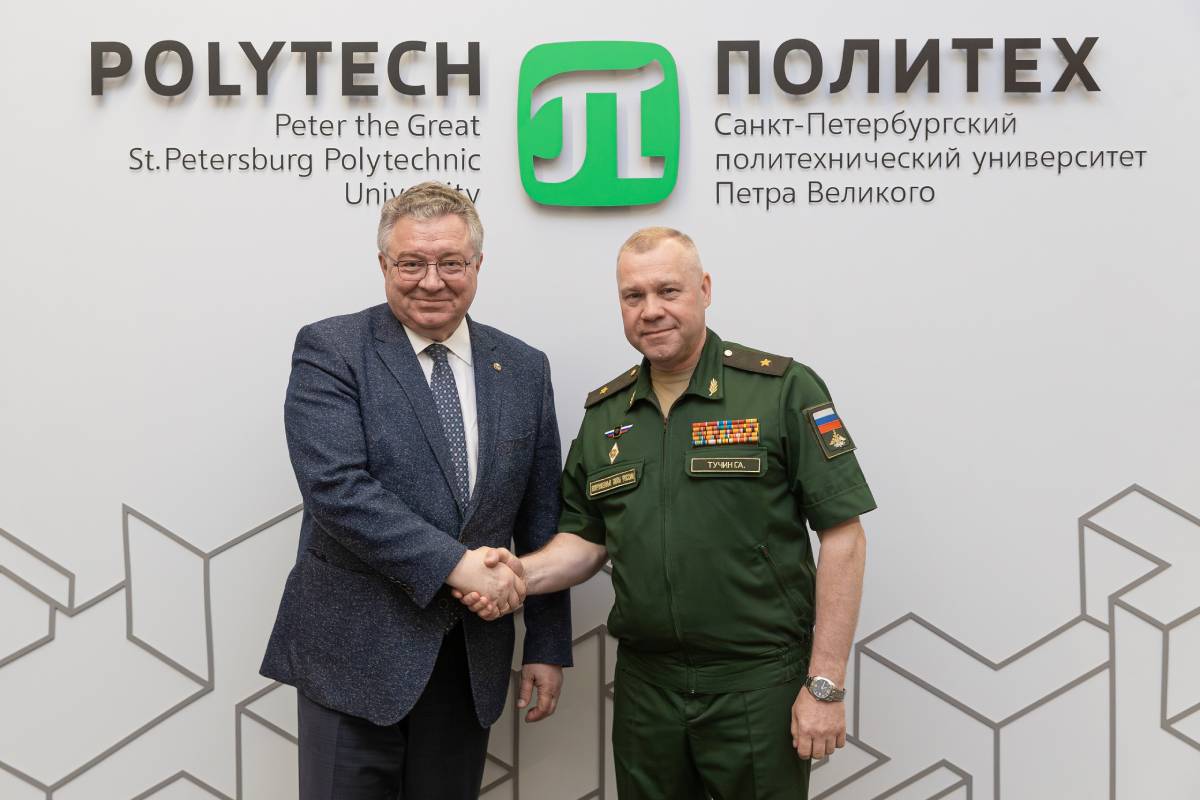 Ректор СПбПУ Андрей Рудской и начальник Военной академии связи Геннадий Тучин Ректор СПбПУ Андрей Рудской и начальник Военной академии связи Геннадий Тучин
