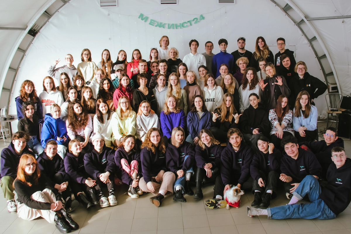 Важные цифры проекта — 540 кандидатов в адаптеры, 16 организаторов, 18 тренеров и 46 менторов 