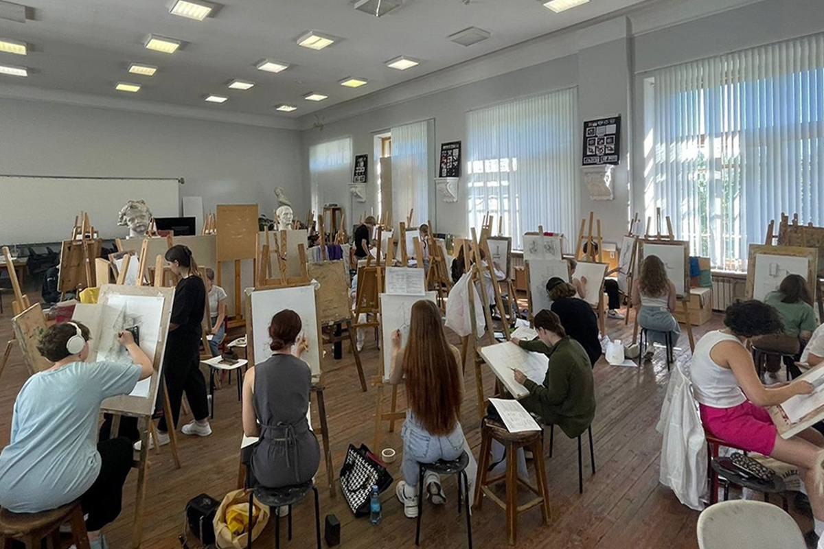 Творческие вступительные испытания в Высшей школе дизайна и архитектуры СПбПУ 