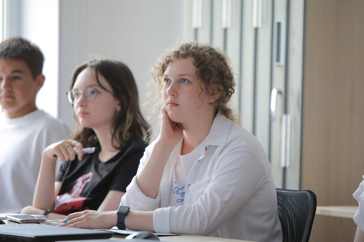 Прием заявлений на основные конкурсные места продлится до 25 июля 