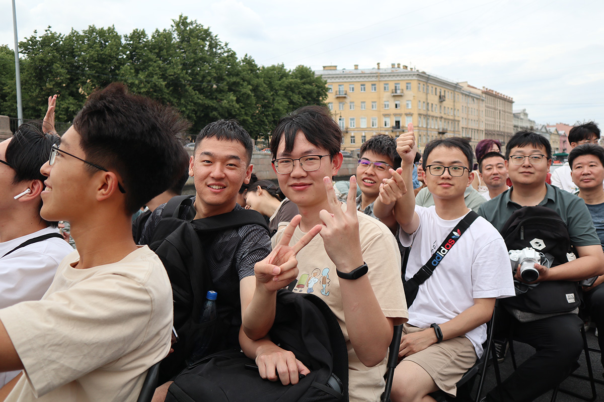 Помимо учебных занятий участники летней школы познакомились с культурным наследием Санкт-Петербурга 