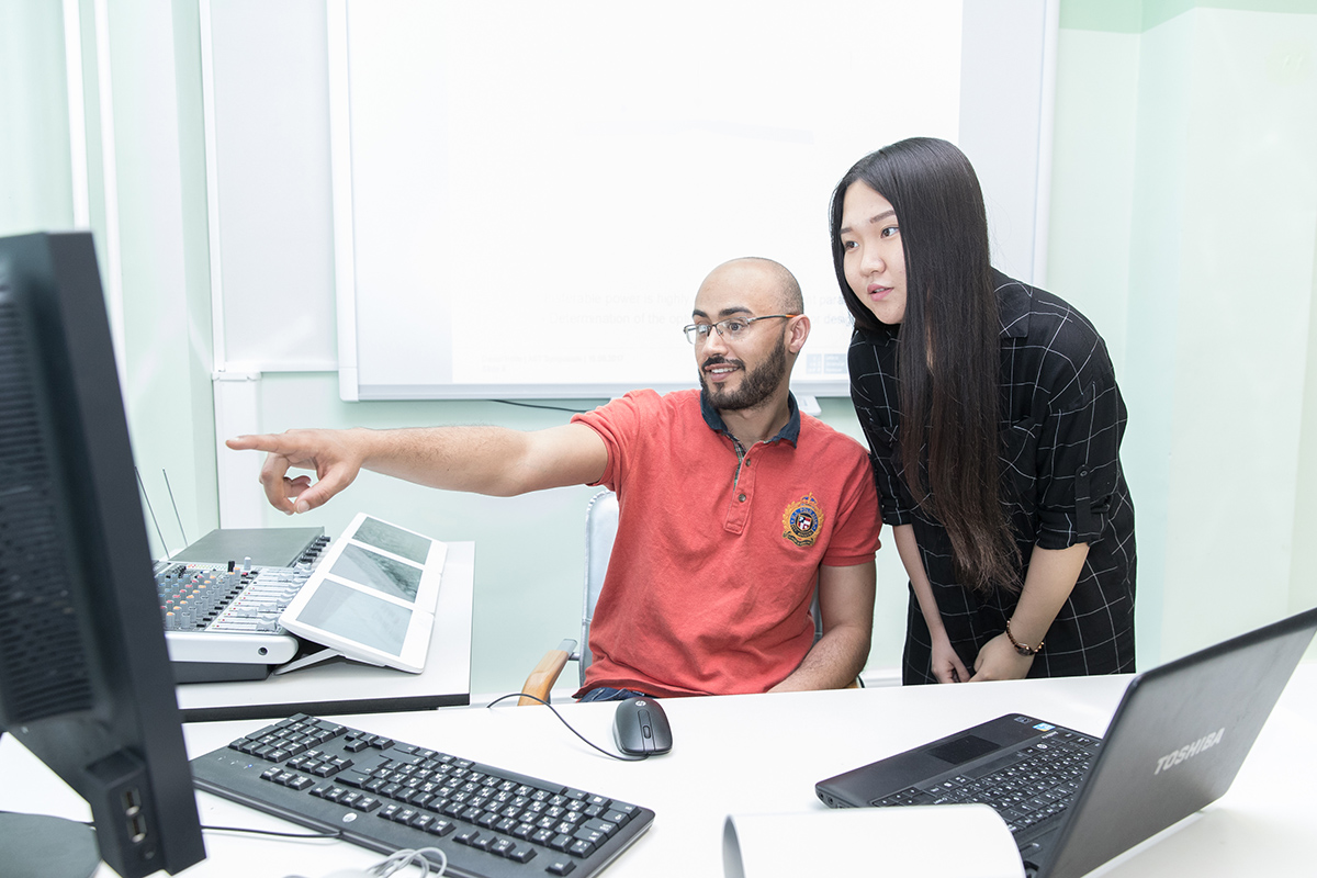 Стартовала приёмная кампания для иностранных граждан 