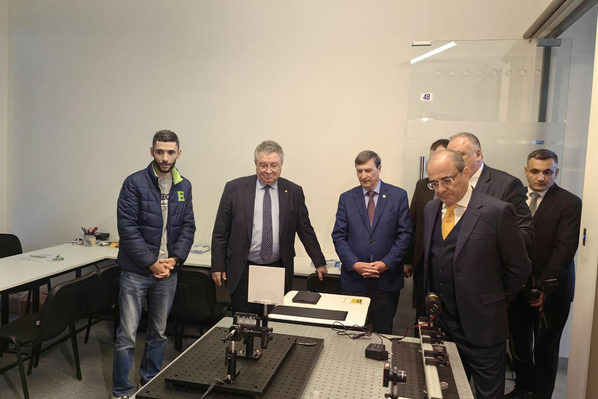 Экскурсия по кампусу РАУ