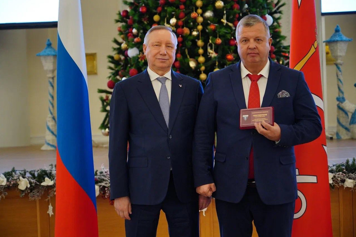 Губернатор Санкт-Петербурга Александр Беглов и директор Института физической культуры, спорта и туризма Валерий Сущенко Губернатор Санкт-Петербурга Александр Беглов и директор Института физической культуры, спорта и туризма Валерий Сущенко