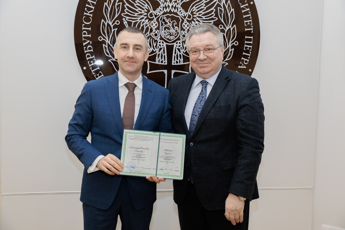 Директор макрорегионального филиала «Северо-Запад» ПАО «Ростелеком» Александр Логинов 