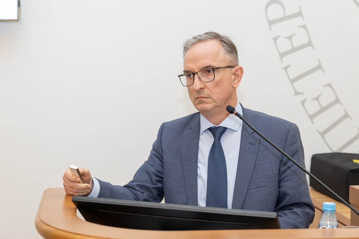 Проректор по информационным технологиям Андрей Лямин 